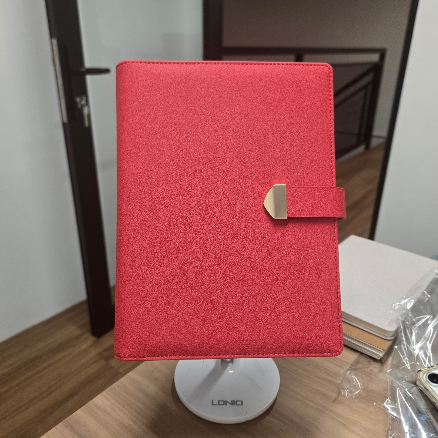 DMA-251 Shield Organizer